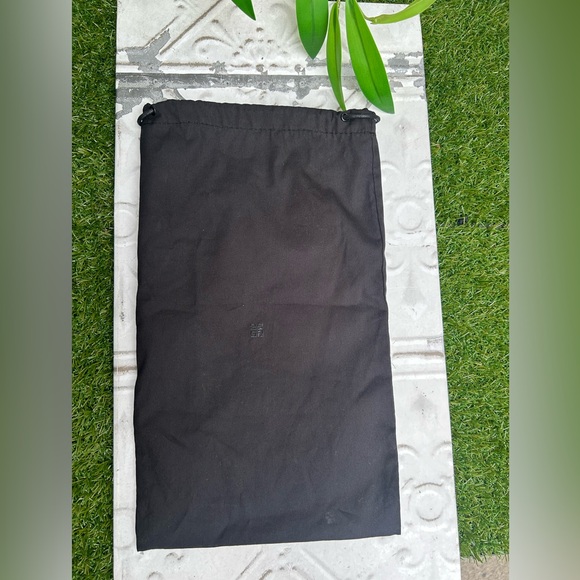 Givenchy black dust bag 8x14 - Picture 3 of 4